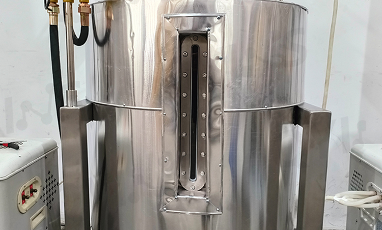 不銹鋼反應(yīng)釜18
